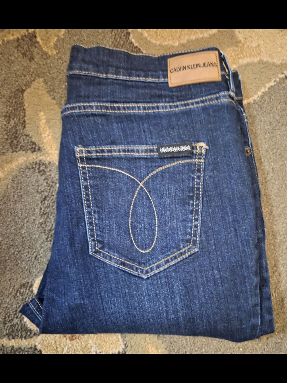 Calvin Klein Women's Indigo Straight-Leg Jeans